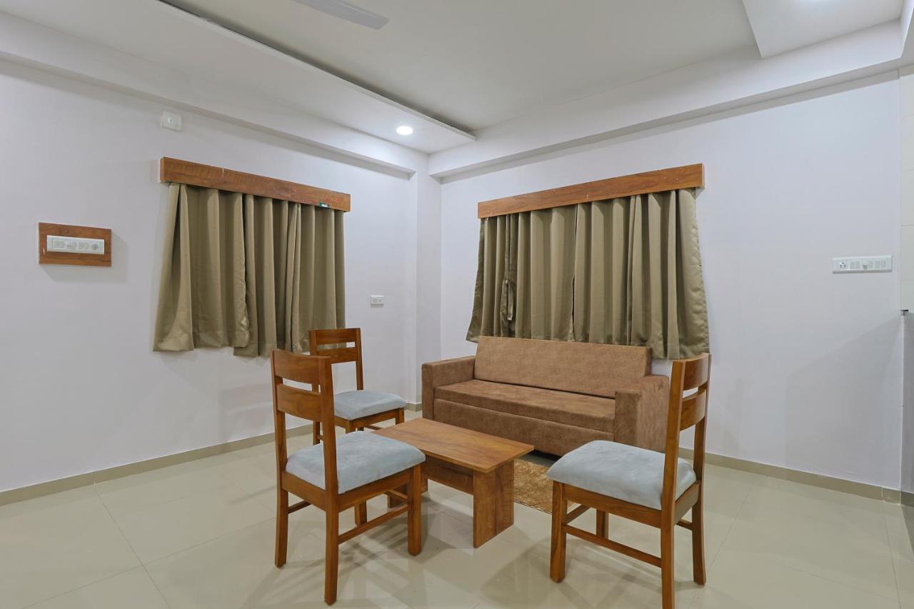 Hotel Monville Group Vadodara Exterior photo